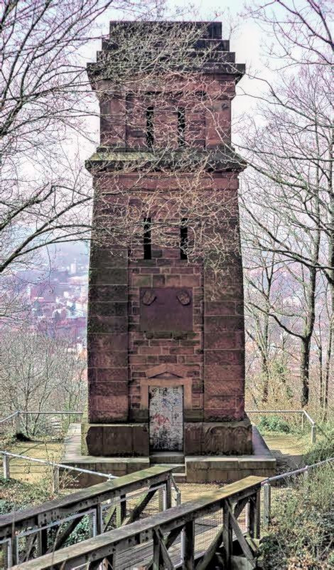 Bismarckturm auf dem Schlossberg in Freiburg